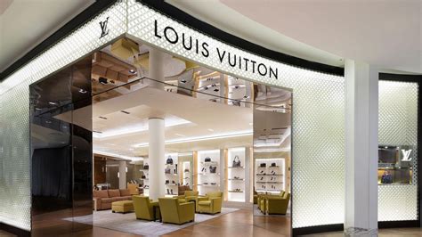 best place to buy louis vuitton in nyc|louis vuitton macy's store.